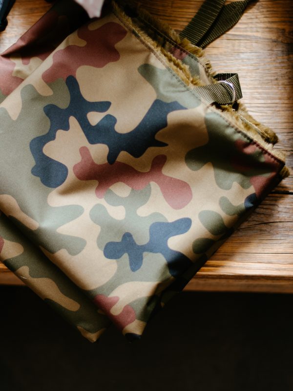 LakeDogs Tegernsee | Concept Store | Premium Hundebedarf, ausgewählte Home & Living Accessoires, selektierte Futtermarken, Leinen, Geschirre, Halsbänder, Betten, Näpfe & Groomer Pflegeprodukte